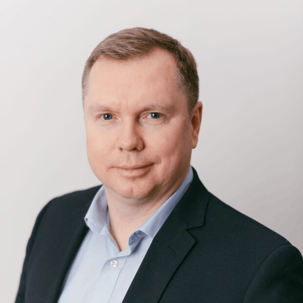 Vitaliy Milentyev headshot